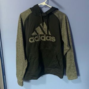 Adidas Sweatshirt